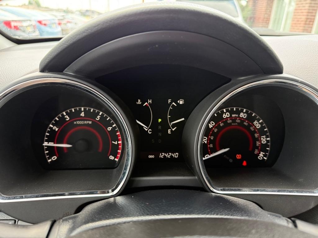 Toyota Highlander Base 4WD 2013
