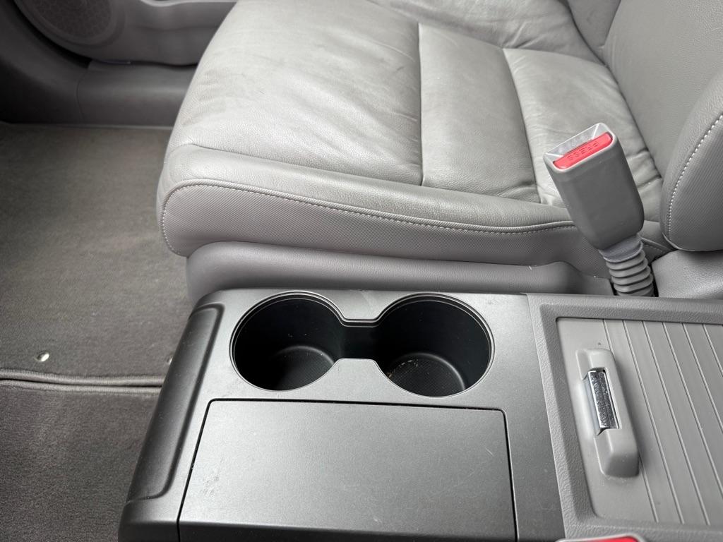 Honda CR-V EX-L 4WD 5-Speed AT 2011