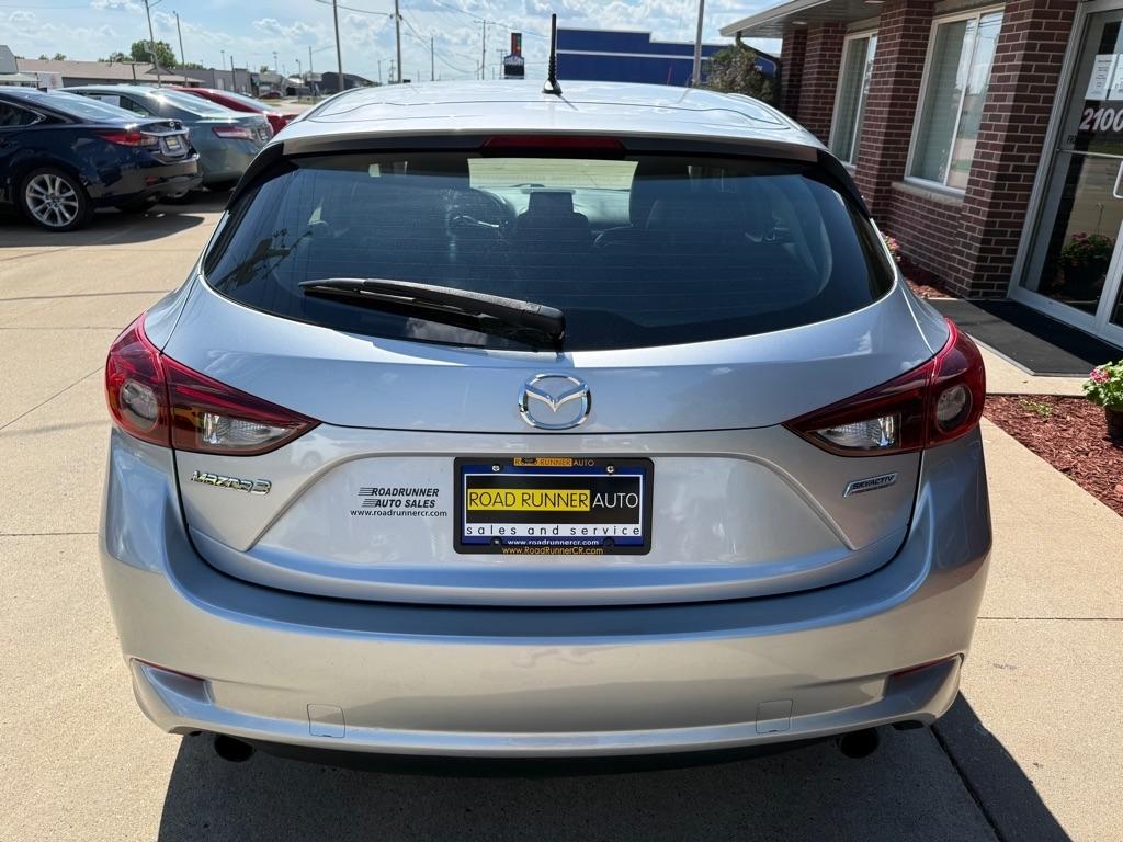 Mazda MAZDA3 i Touring AT 5-Door 2017