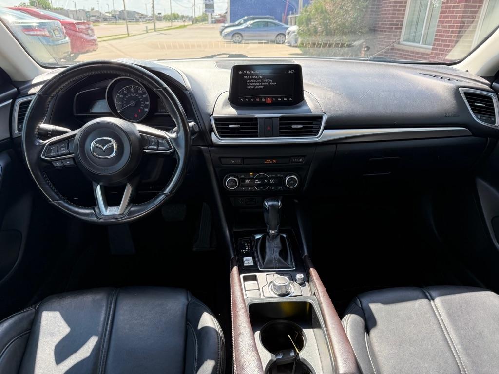 Mazda MAZDA3 i Touring AT 5-Door 2017