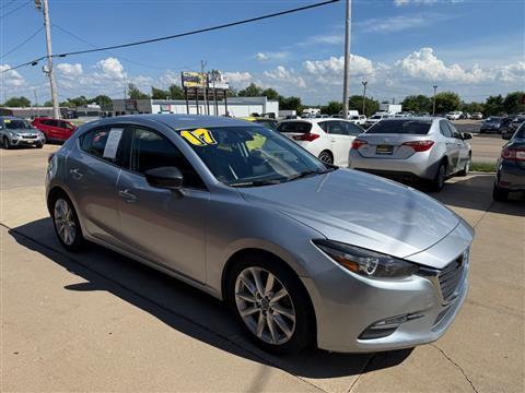2017 Mazda MAZDA3 i Touring AT 5-Door