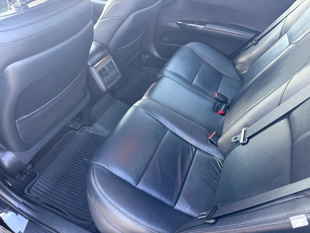 Toyota Avalon XLE 2015