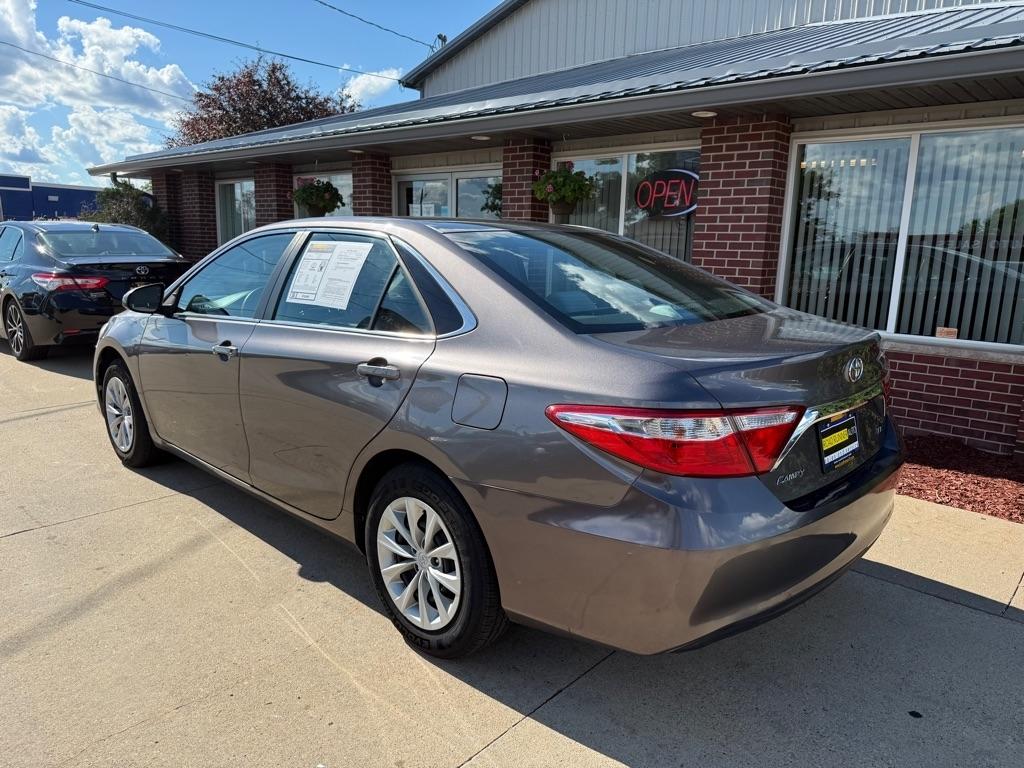 Toyota Camry LE 2017