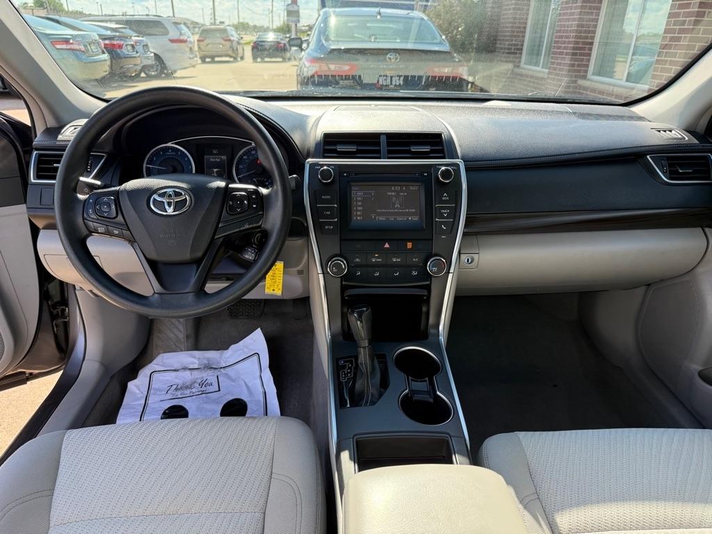 Toyota Camry LE 2017
