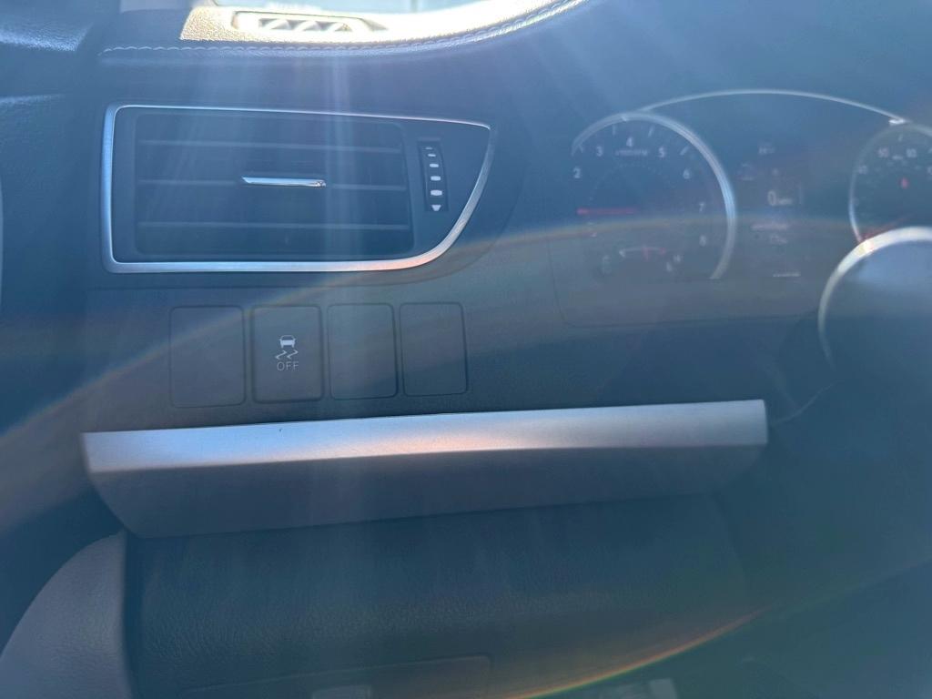 Toyota Camry SE 2016