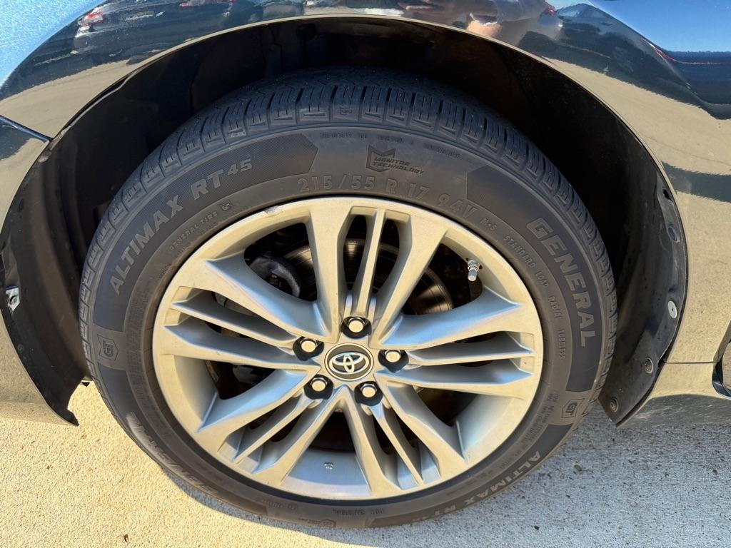Toyota Camry SE 2016