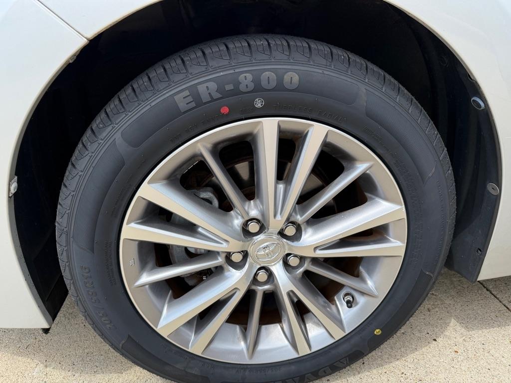 Toyota Corolla LE Plus CVT 2014