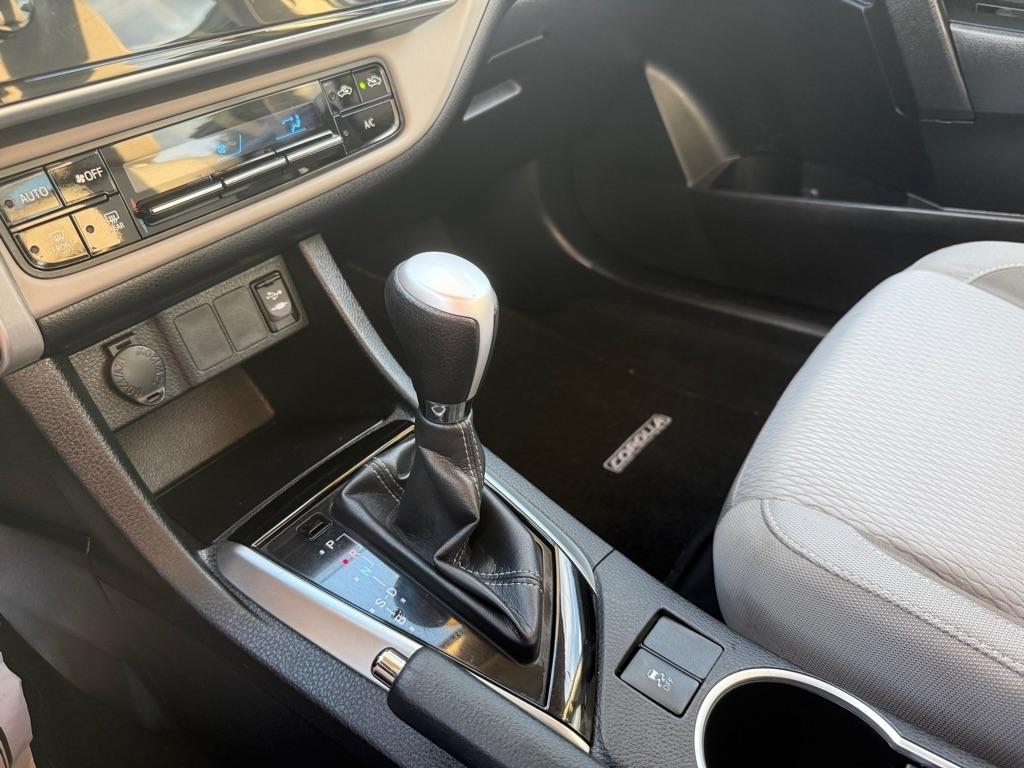 Toyota Corolla LE CVT 2018