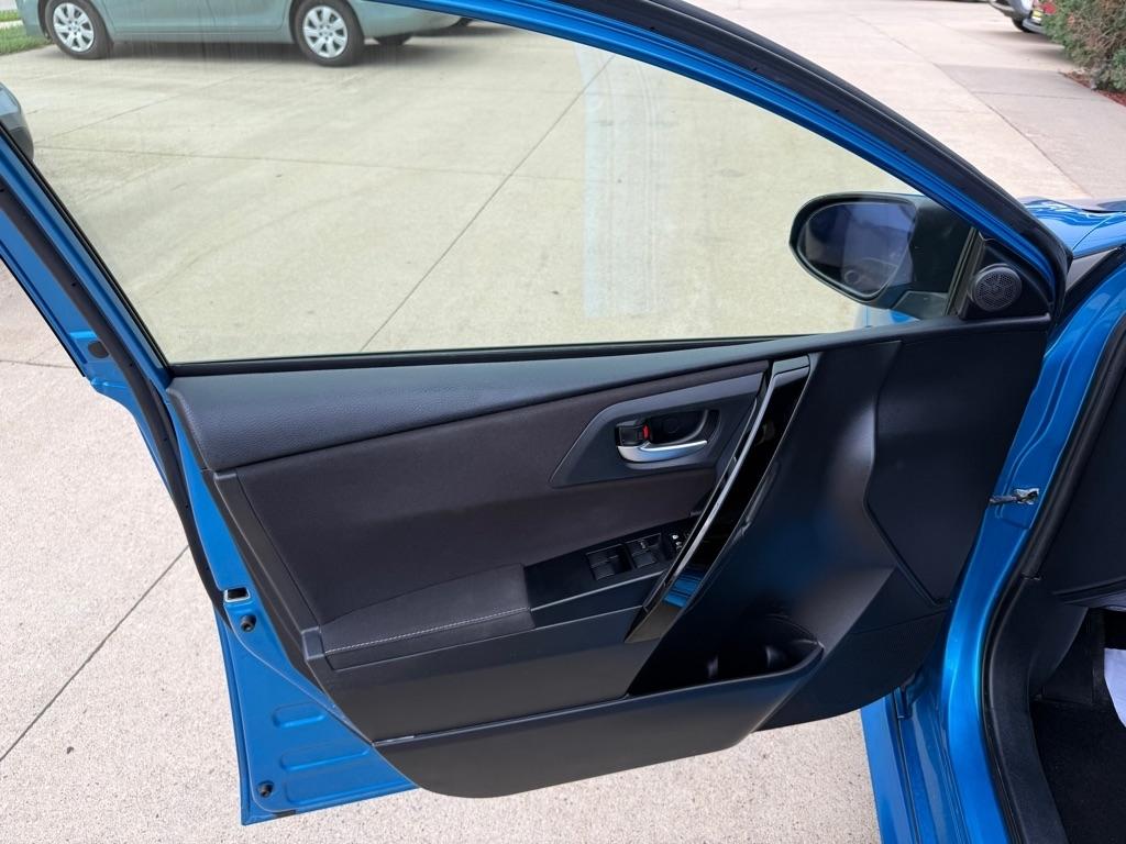 Toyota Corolla iM CVT (Natl) 2018