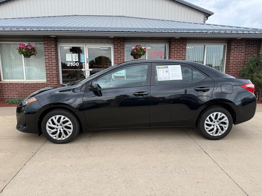Toyota Corolla LE CVT 2017
