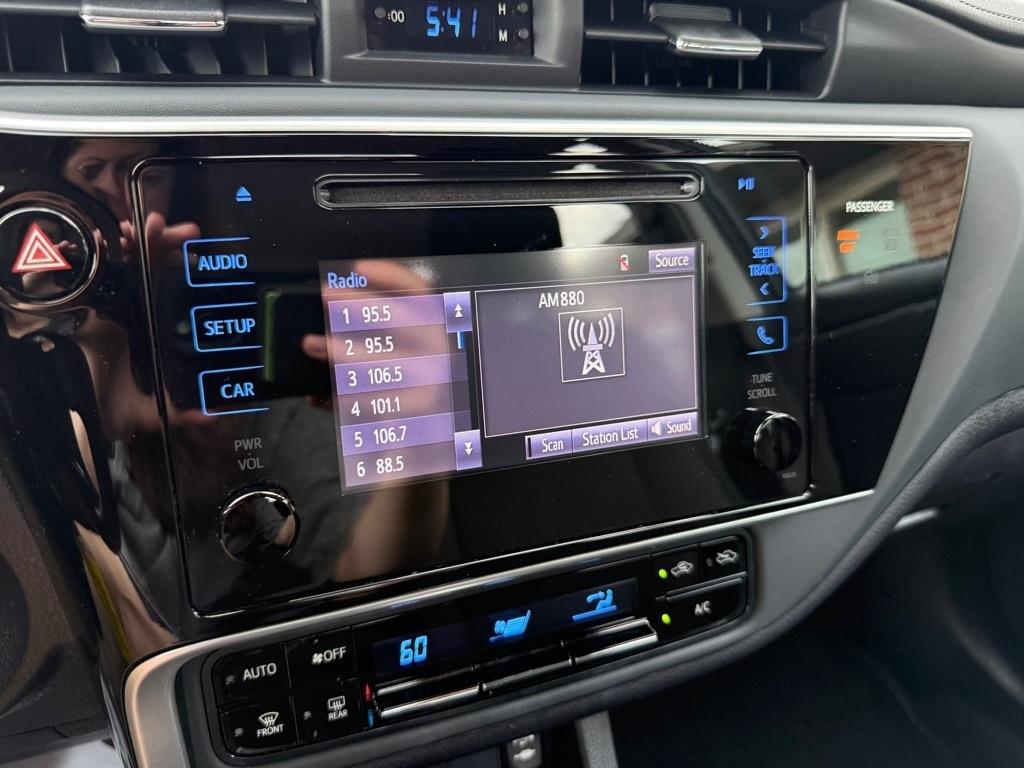 Toyota Corolla LE CVT 2017