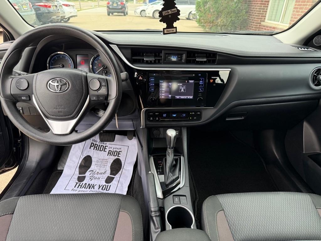 Toyota Corolla LE CVT 2017