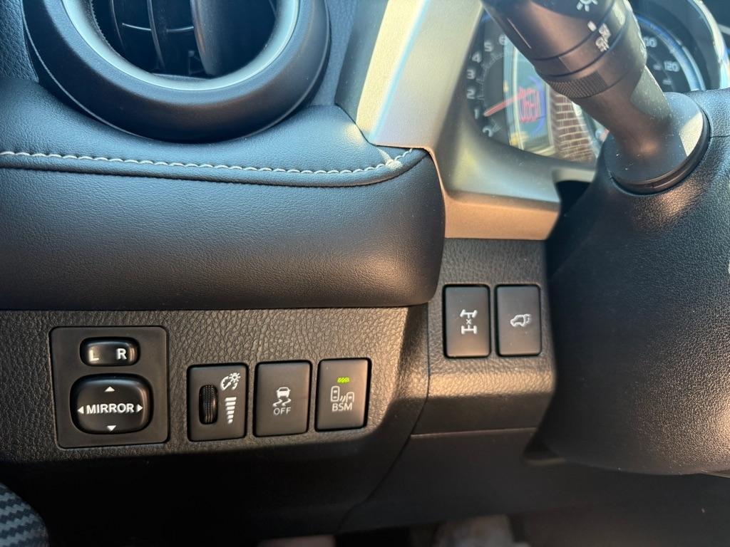 Toyota RAV4 Limited AWD 2014