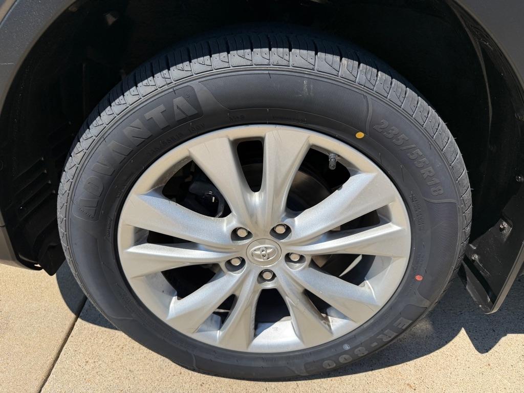 Toyota RAV4 Limited AWD 2014
