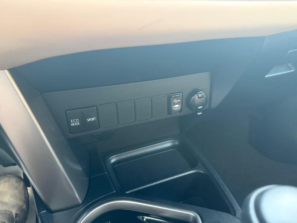 Toyota RAV4 XLE AWD 2017