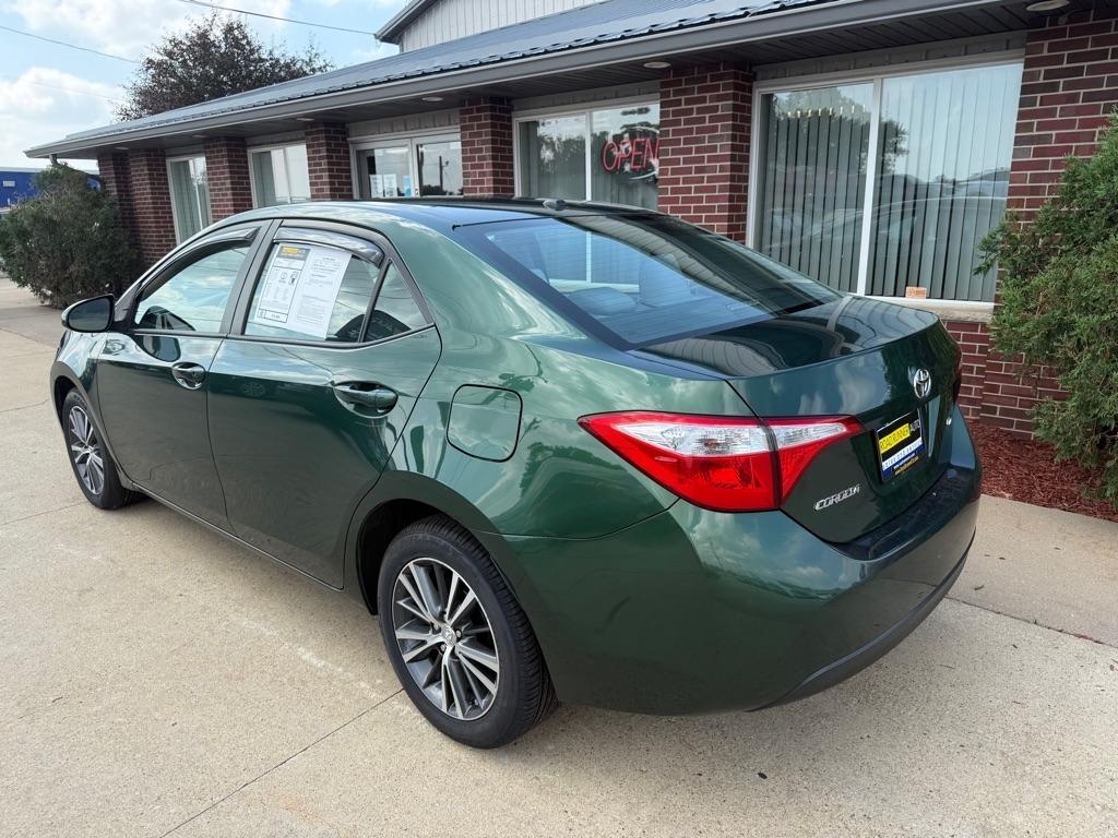 Toyota Corolla LE Plus CVT 2016