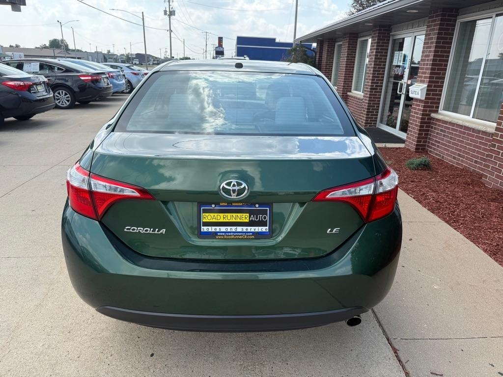 Toyota Corolla LE Plus CVT 2016