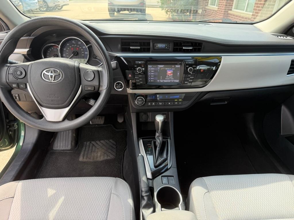 Toyota Corolla LE Plus CVT 2016