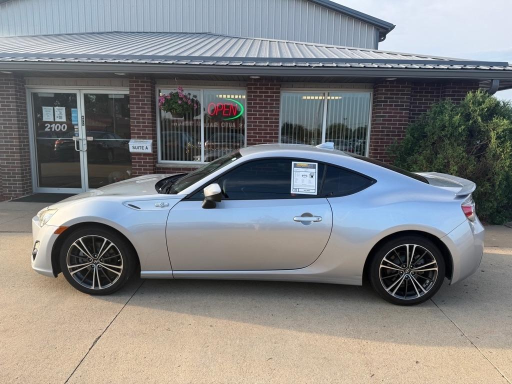 Scion FR-S 6MT 2016