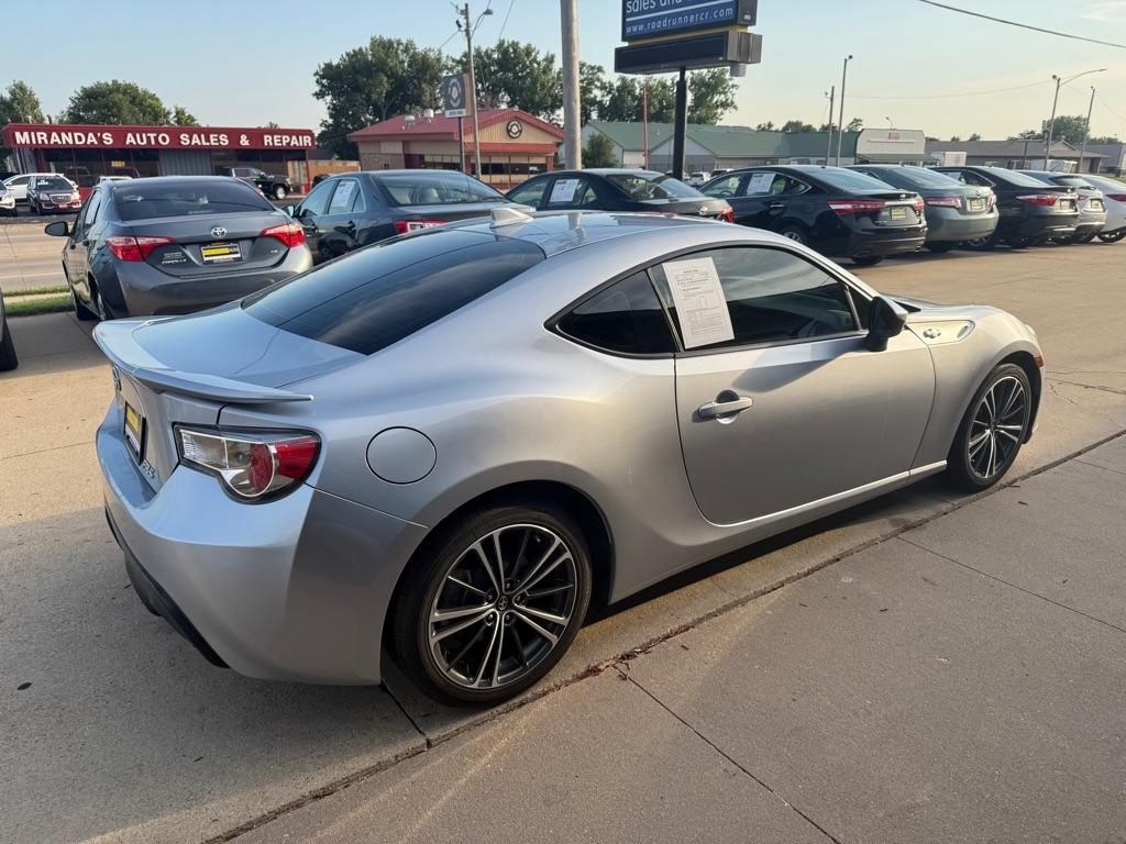 Scion FR-S 6MT 2016