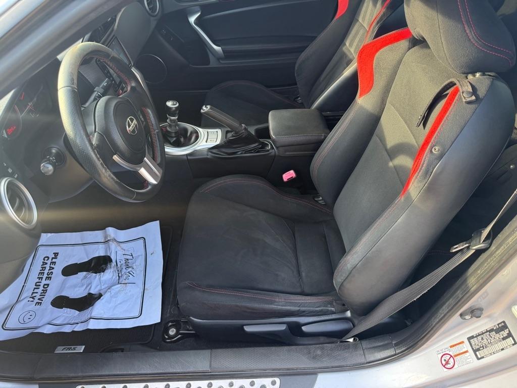 Scion FR-S 6MT 2016