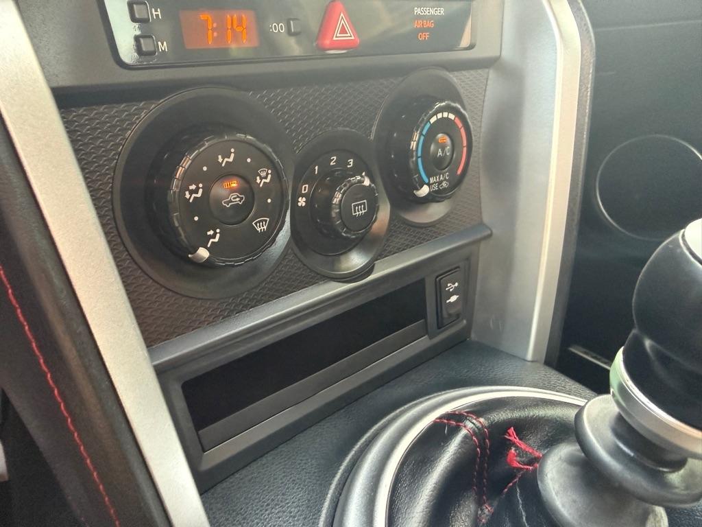 Scion FR-S 6MT 2016