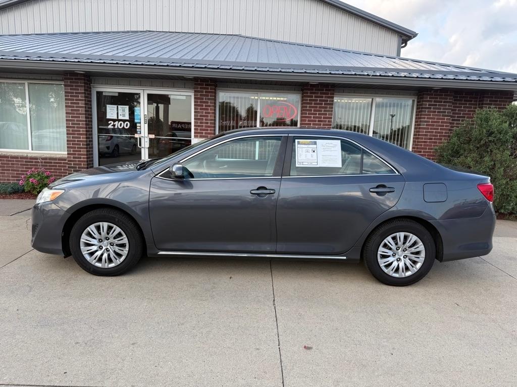 Toyota Camry LE 2012