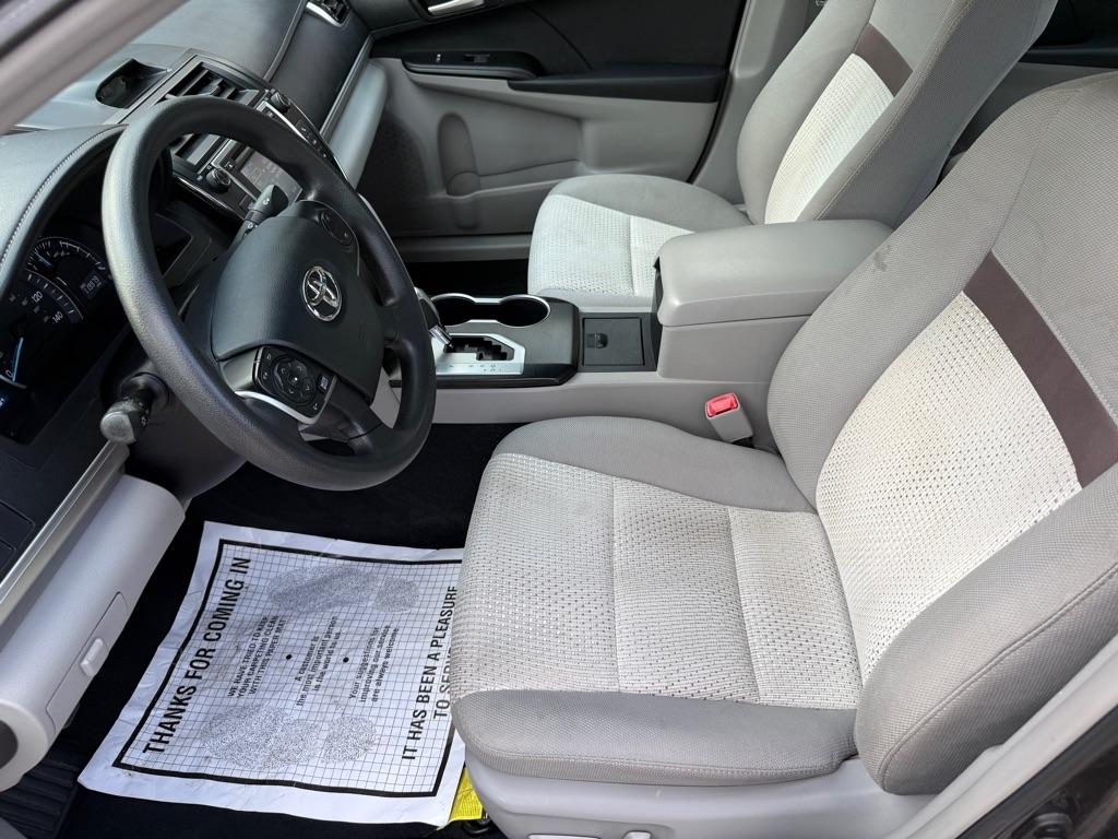 Toyota Camry LE 2012
