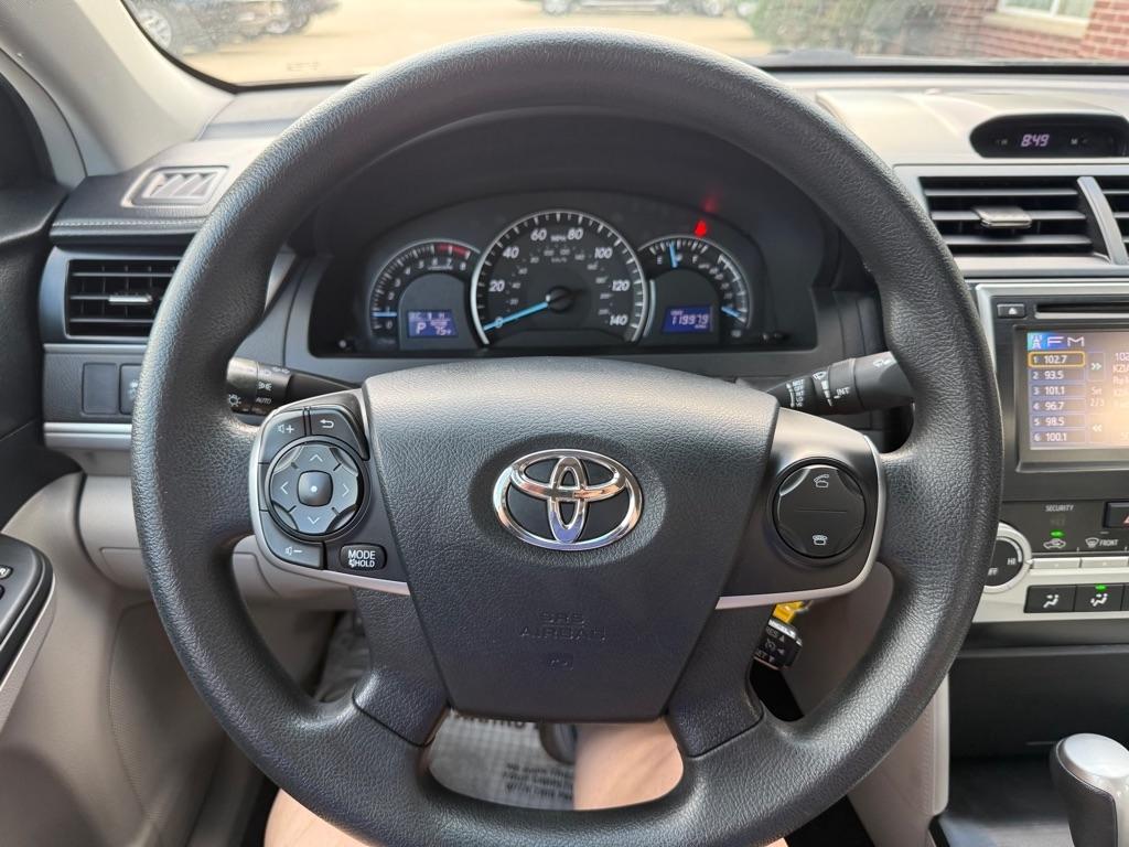Toyota Camry LE 2012