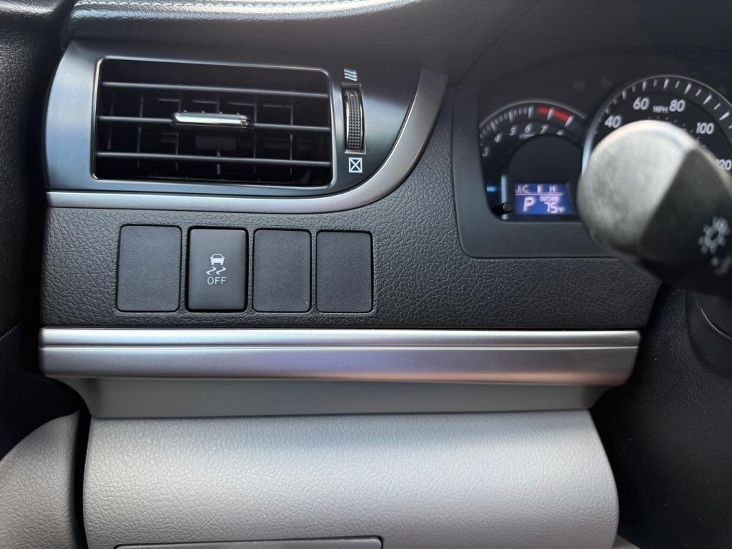 Toyota Camry LE 2012