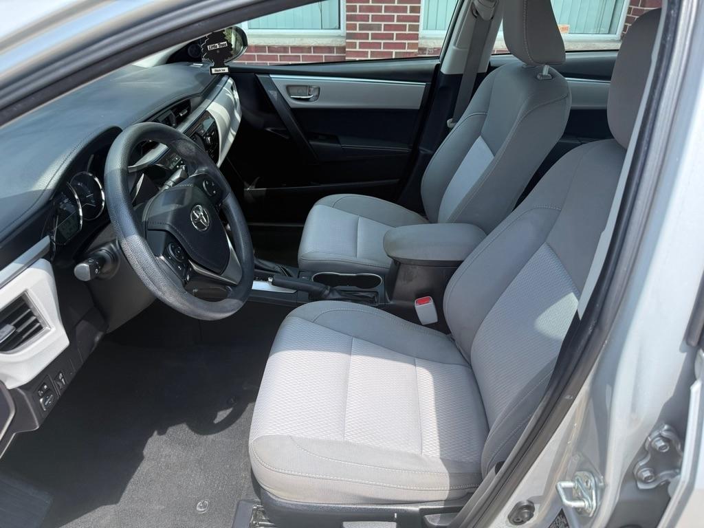 Toyota Corolla LE CVT 2015
