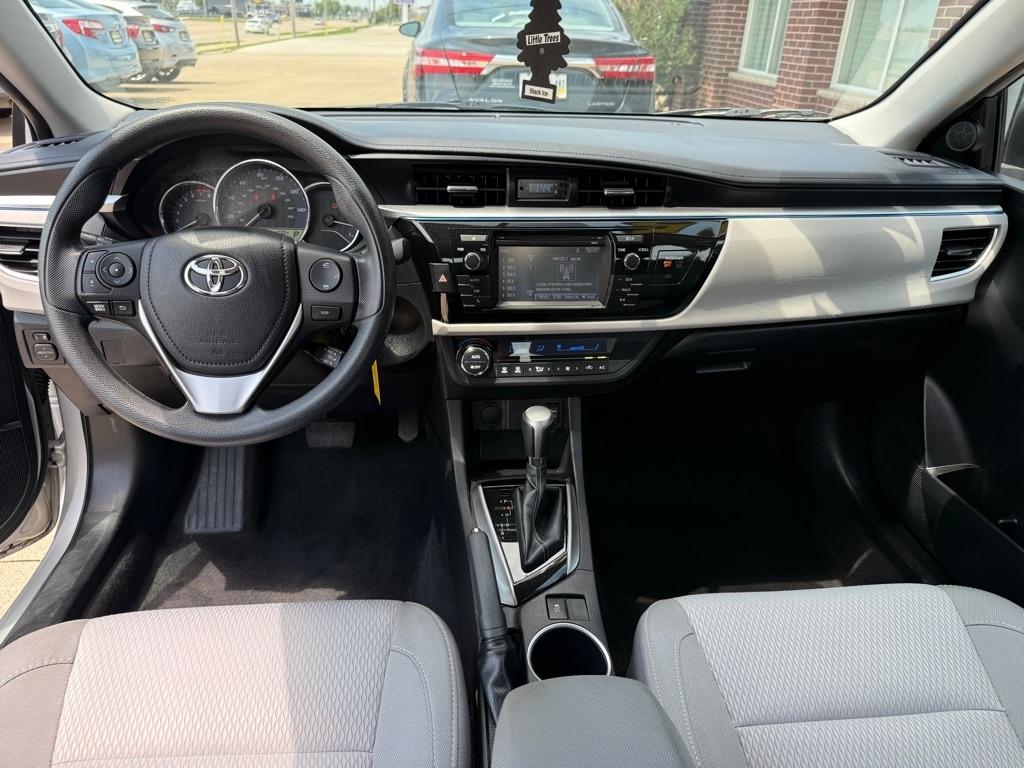 Toyota Corolla LE CVT 2015