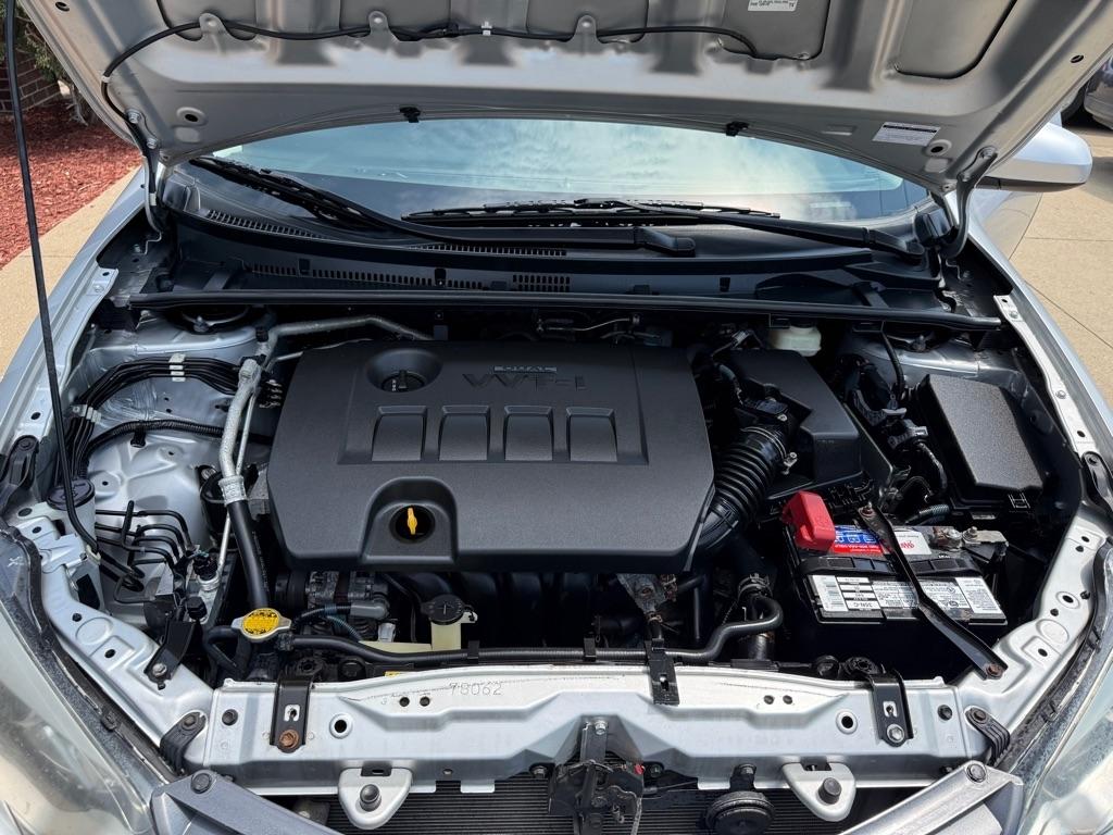 Toyota Corolla LE CVT 2015