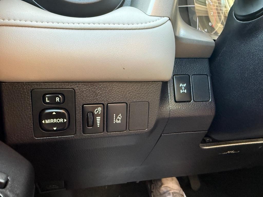 Toyota RAV4 XLE AWD 2017