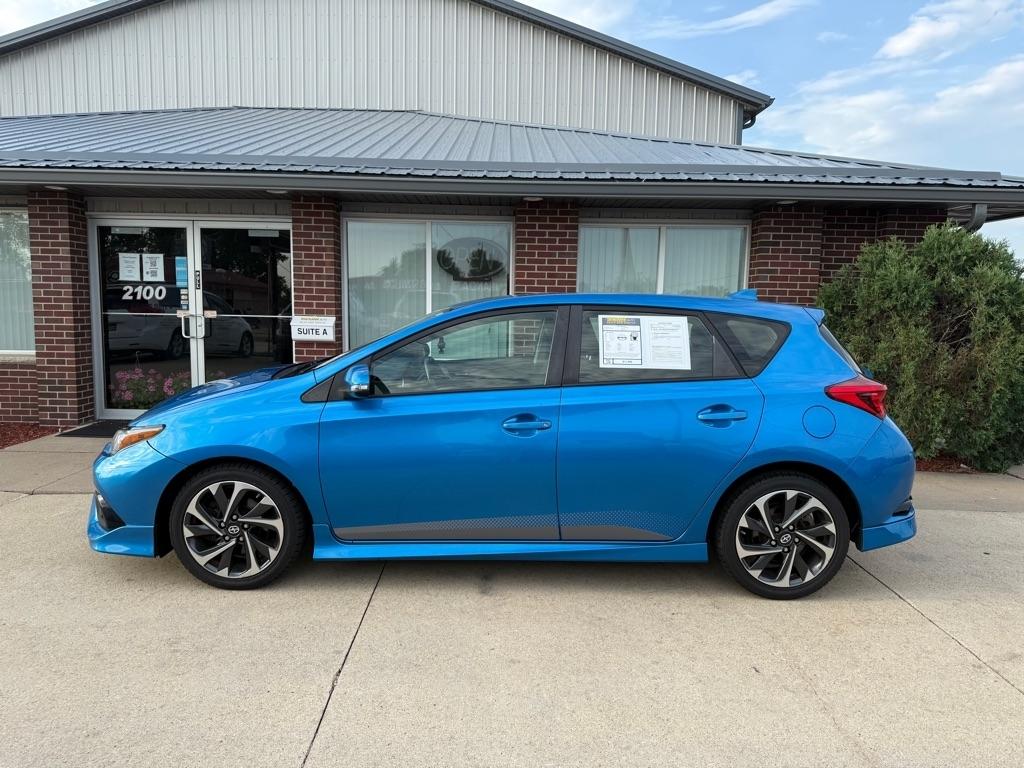 Scion iM 5dr HB CVT (Natl) 2016
