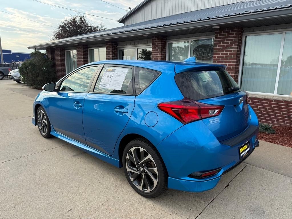 Scion iM 5dr HB CVT (Natl) 2016