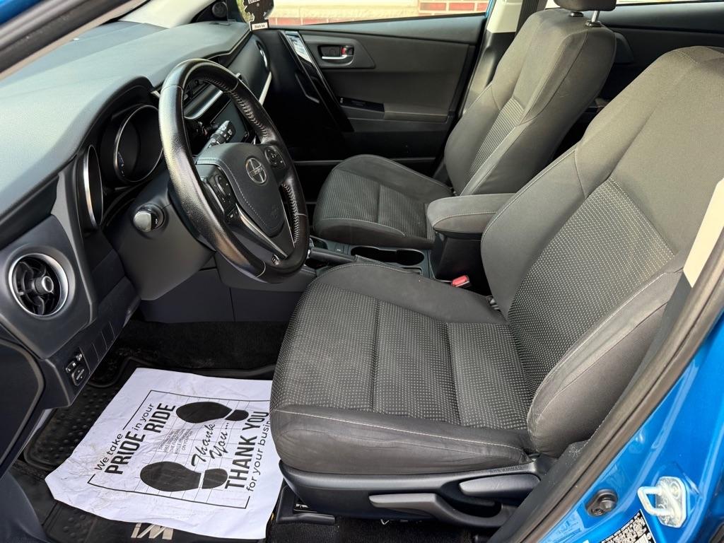 Scion iM 5dr HB CVT (Natl) 2016