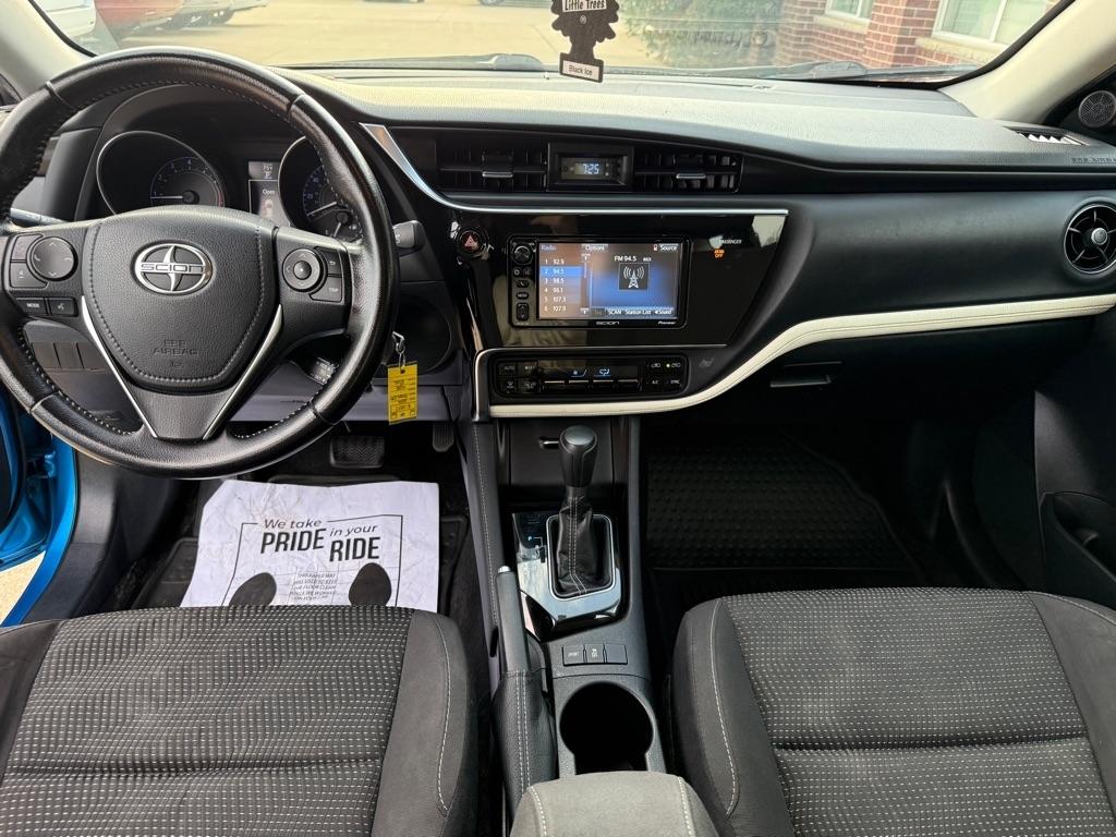 Scion iM 5dr HB CVT (Natl) 2016