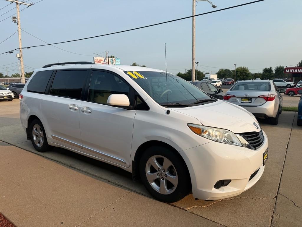 2011 Toyota Sienna