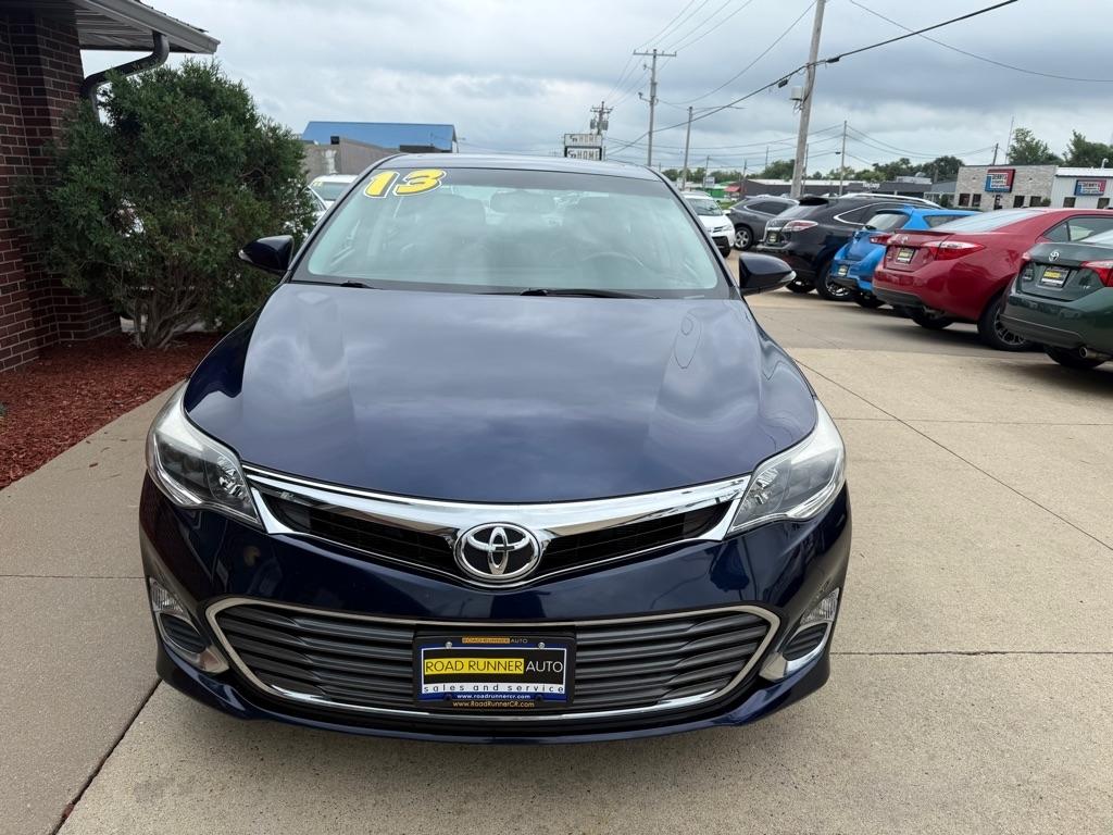 Toyota Avalon XLE Premium (Natl) 2013