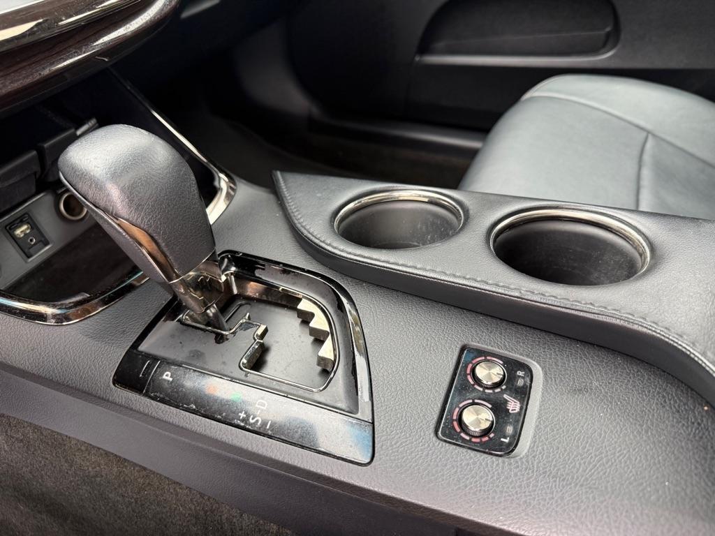 Toyota Avalon XLE Premium (Natl) 2013