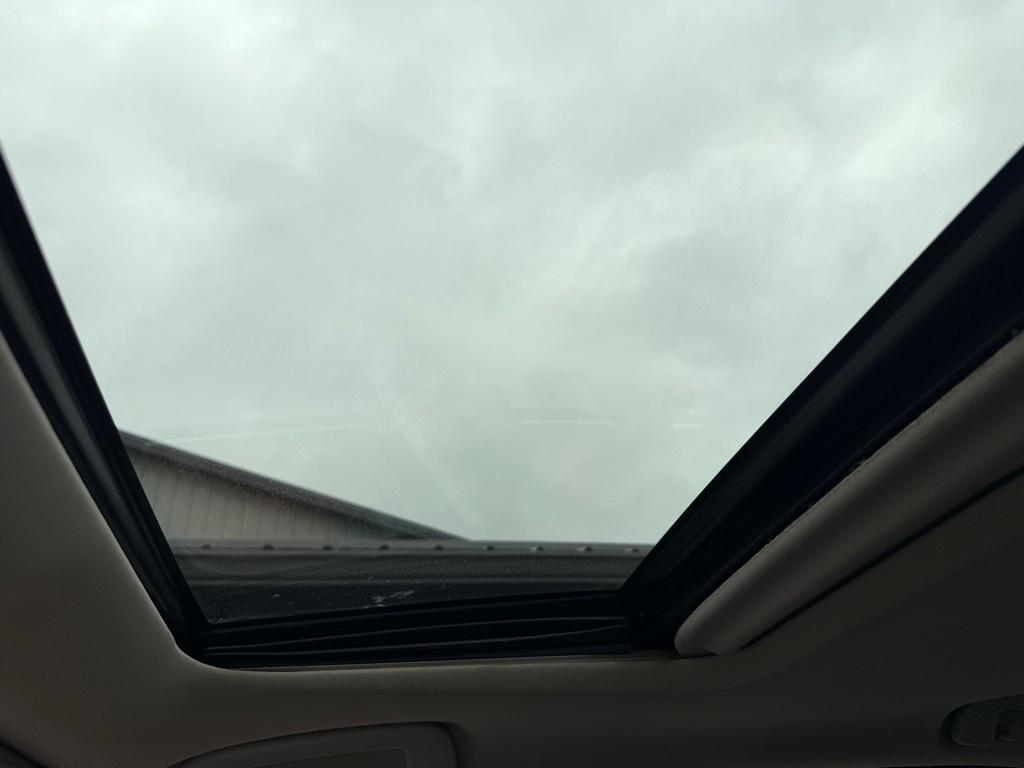 Toyota Avalon XLE Premium (Natl) 2013