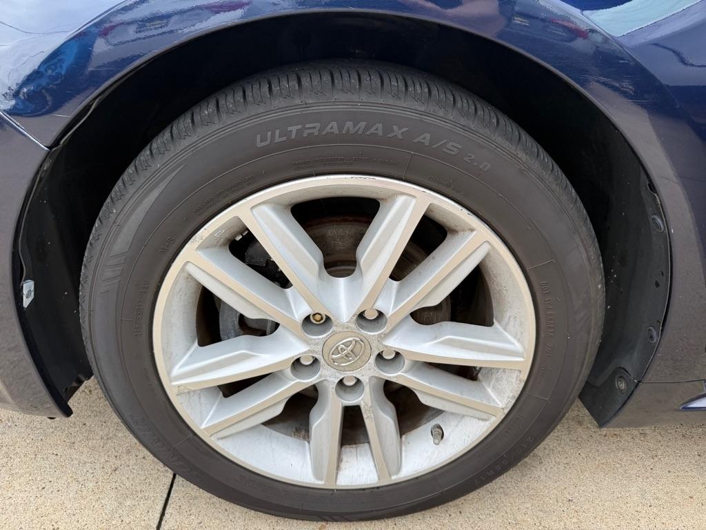 Toyota Avalon XLE Premium (Natl) 2013