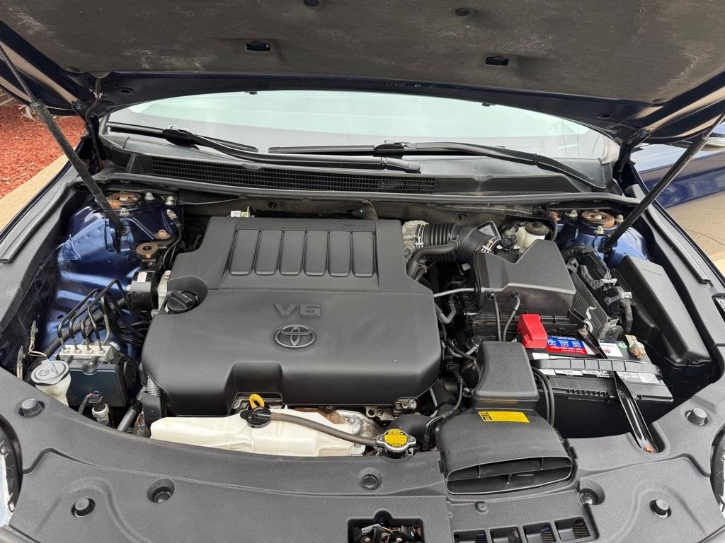 Toyota Avalon XLE Premium (Natl) 2013