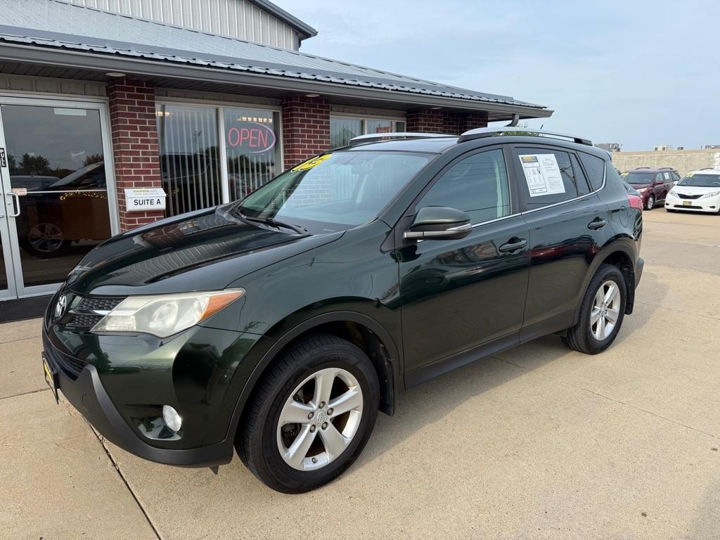 Toyota RAV4 XLE AWD 2013