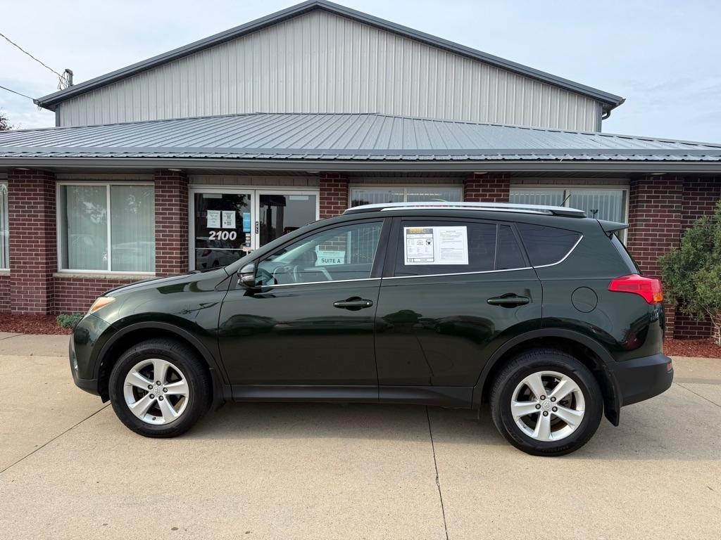 Toyota RAV4 XLE AWD 2013
