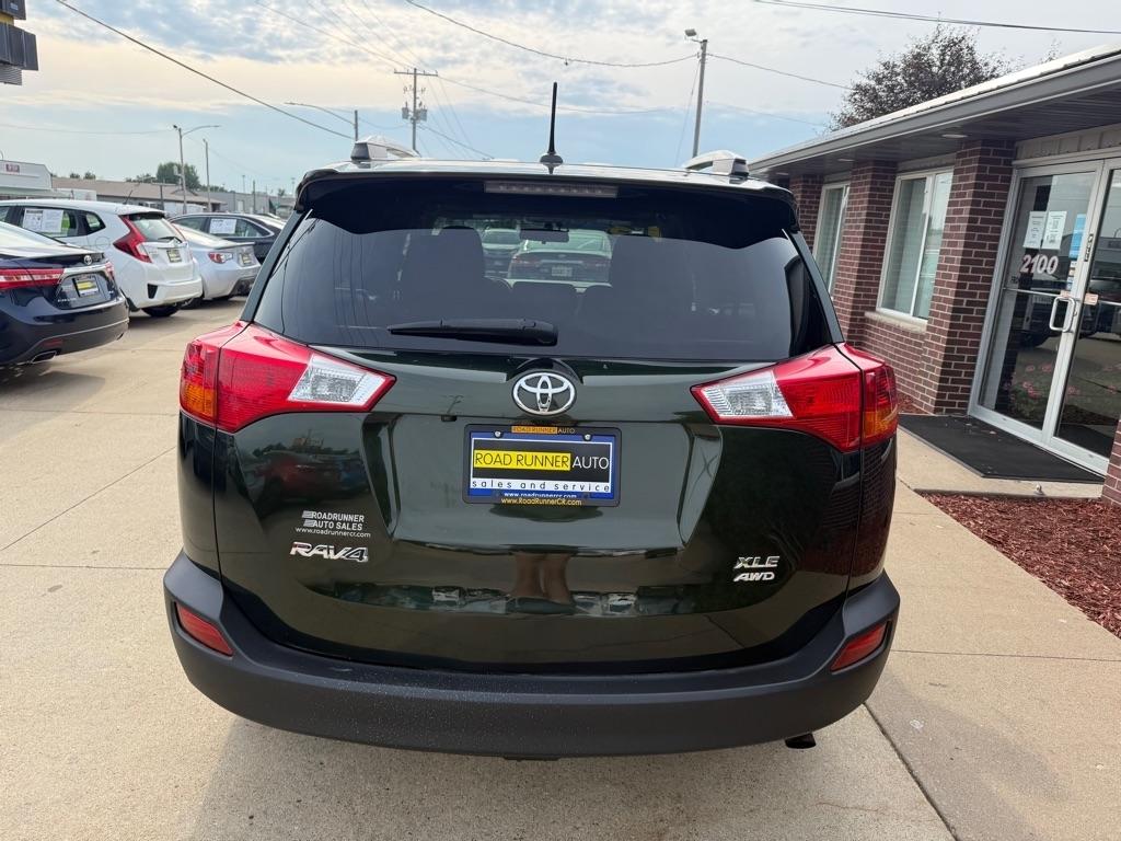Toyota RAV4 XLE AWD 2013