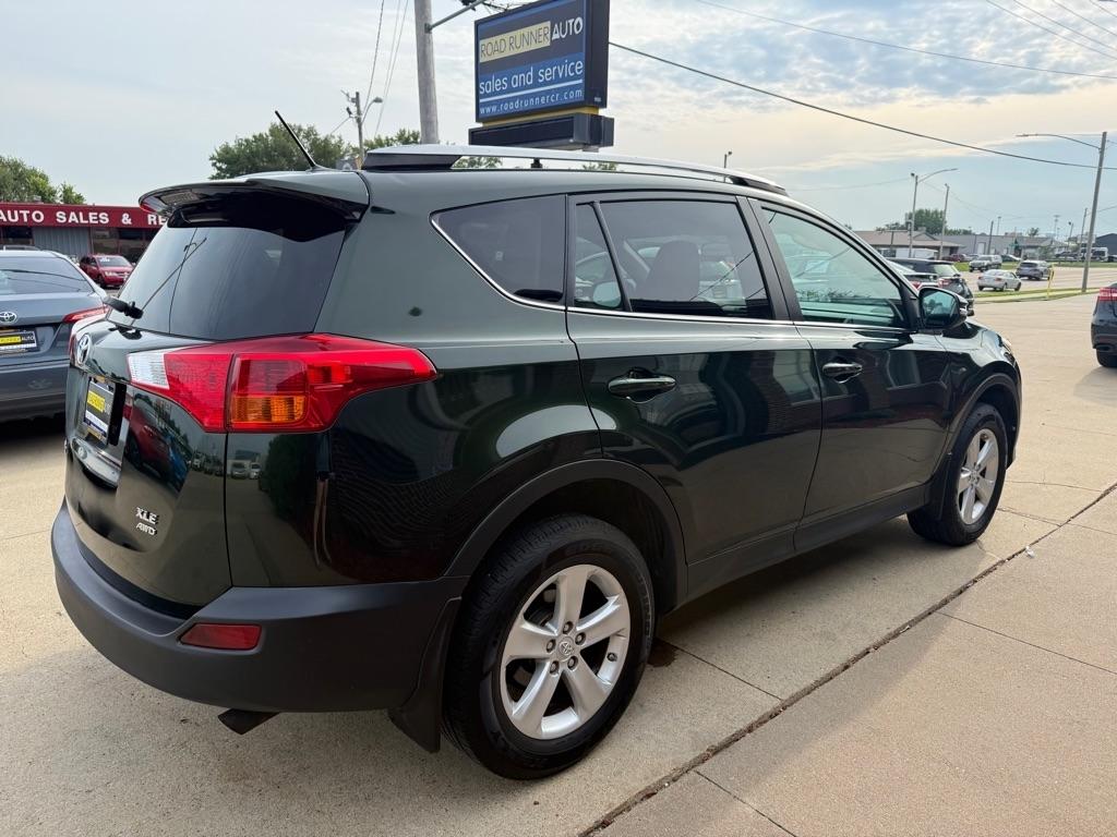 Toyota RAV4 XLE AWD 2013