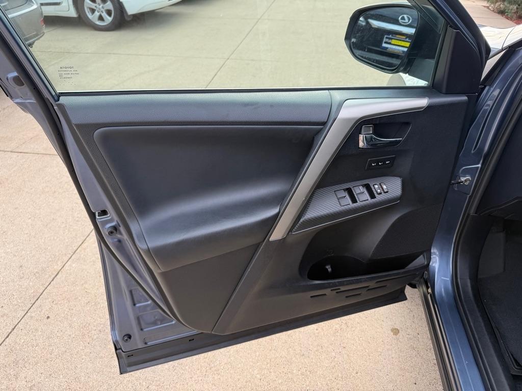 Toyota RAV4 Limited AWD 2014