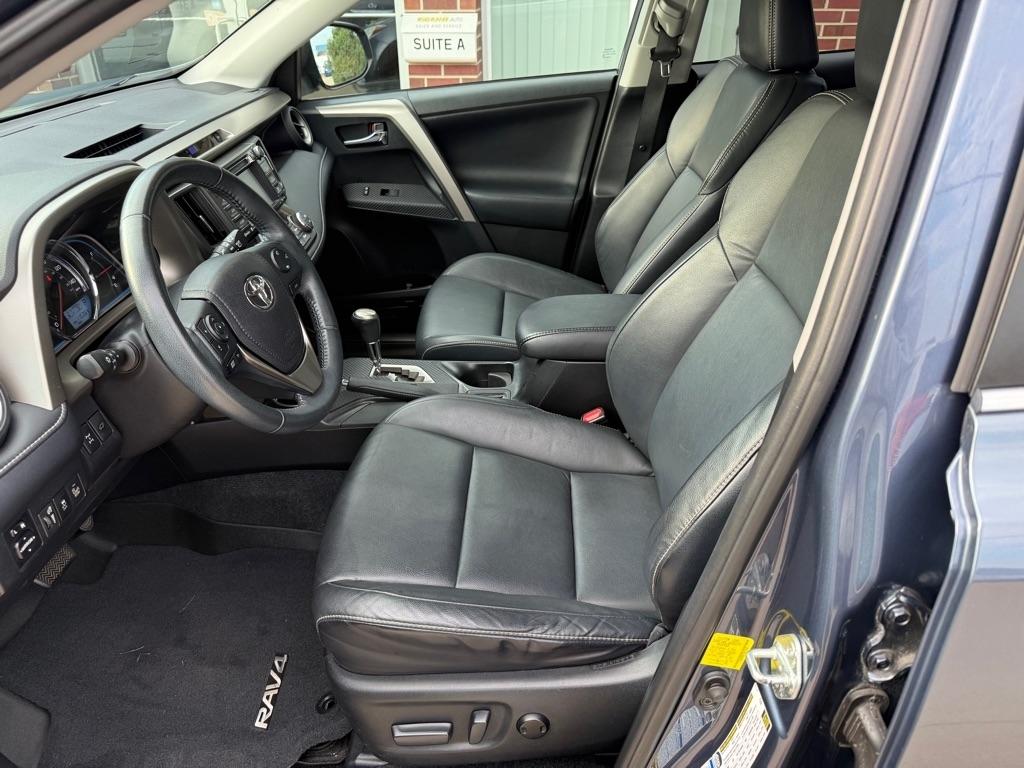 Toyota RAV4 Limited AWD 2014